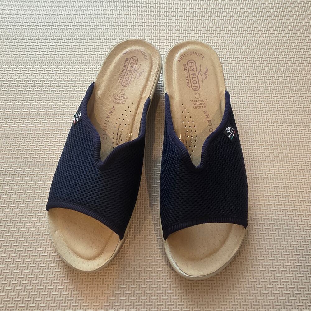 EUC Fly Flot navy blue mesh anatomic slide sandals sz 39